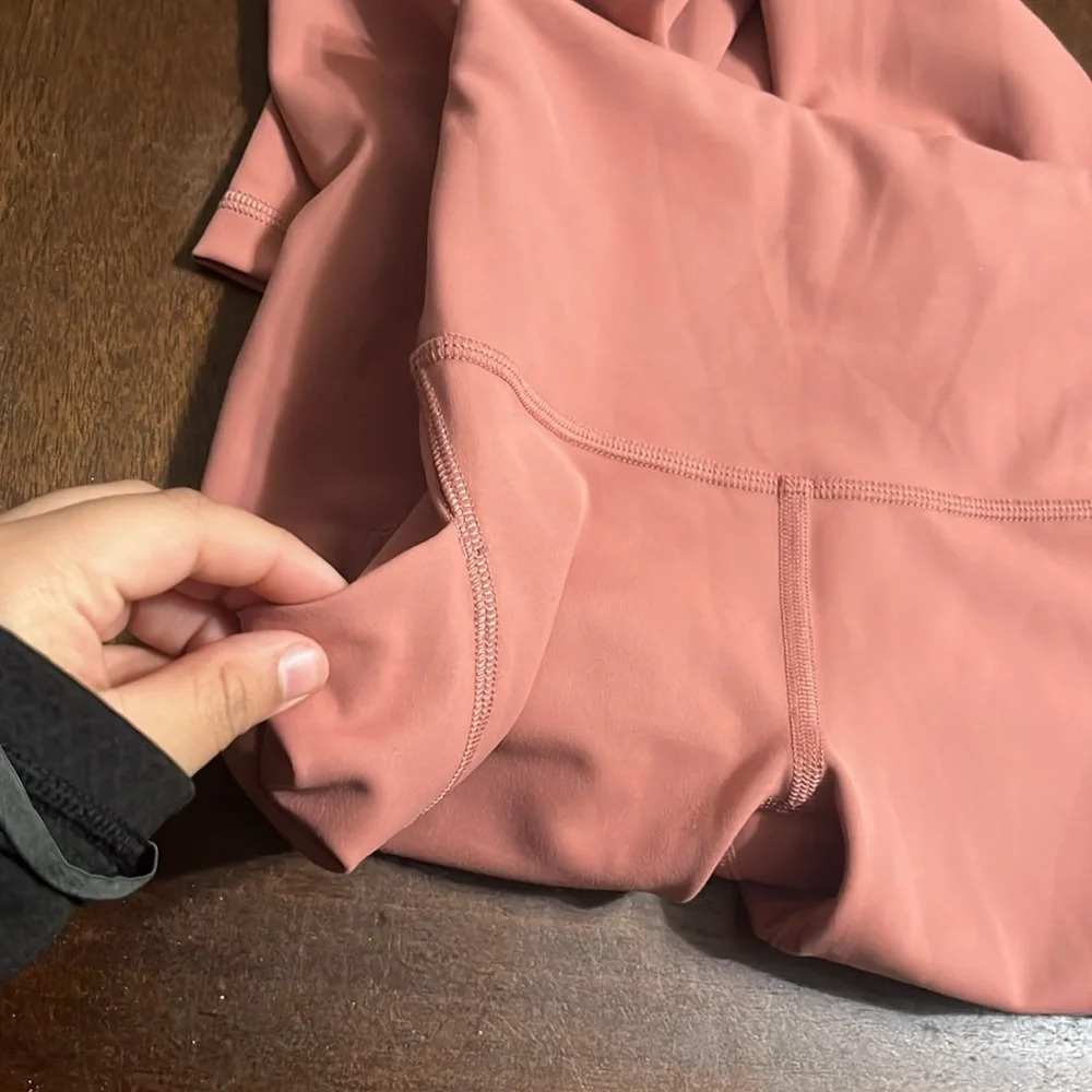 Lululemon align leggings - Picture 4 of 5
